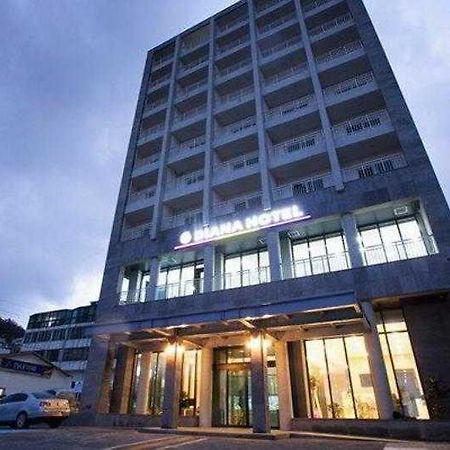 Sims Hotel Jeju Exteriör bild